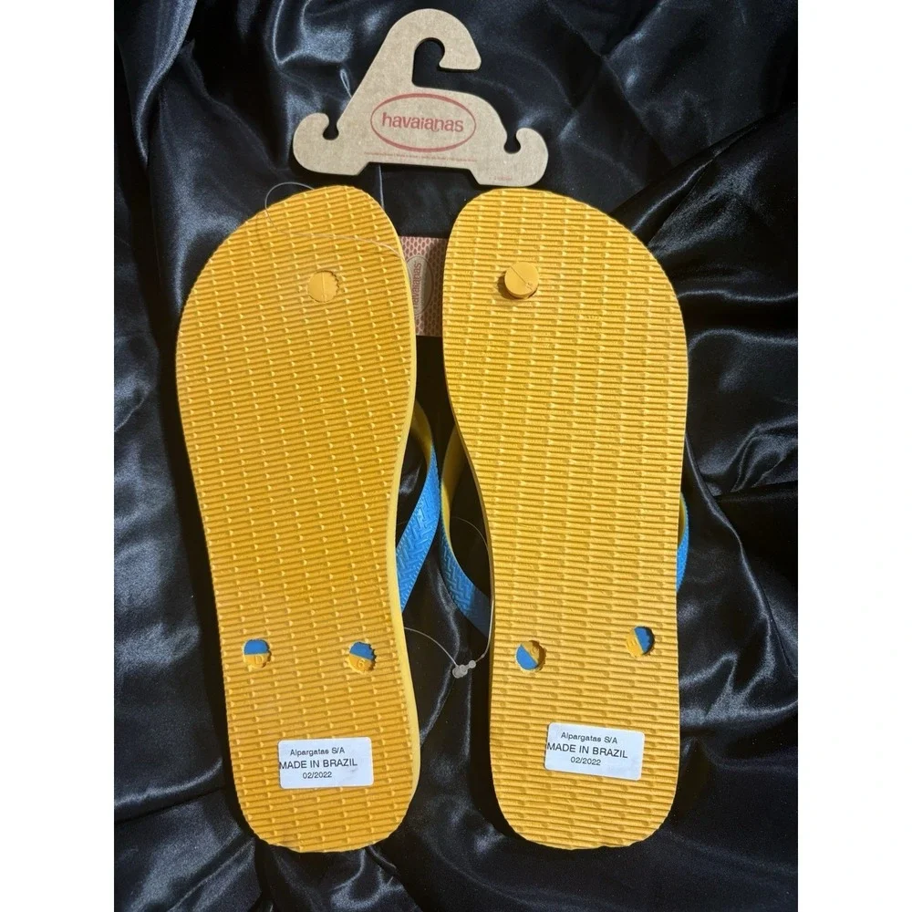 Havaianas flip flops mens size 11/12 Pop Culture‎ New With Tags!